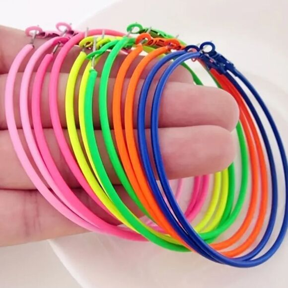 Neon color hoop earrings nightlife wear vibrant colors - Picture 5 of 6